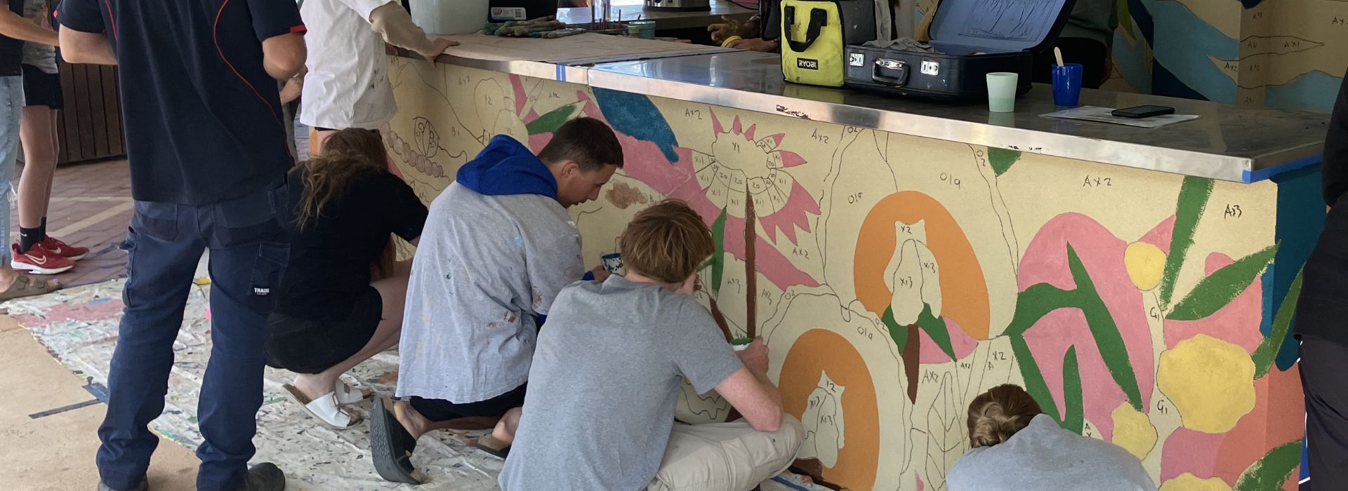 Picture: Kiosk Mural - Community Painting 2